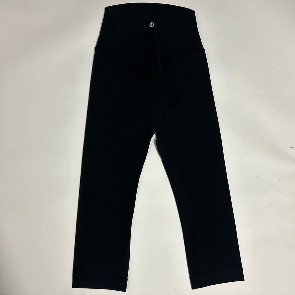 Lululemon Black Cropped Leggings Size 2